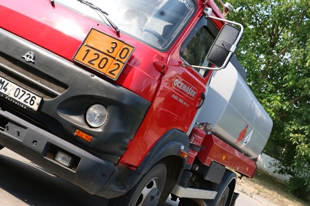 autocisterna 2900 litrů, očenášek - mikulka